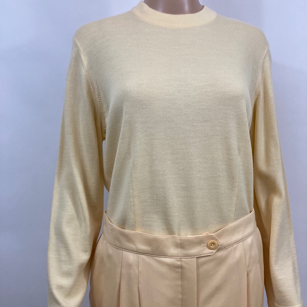 NWT Escada Sweater